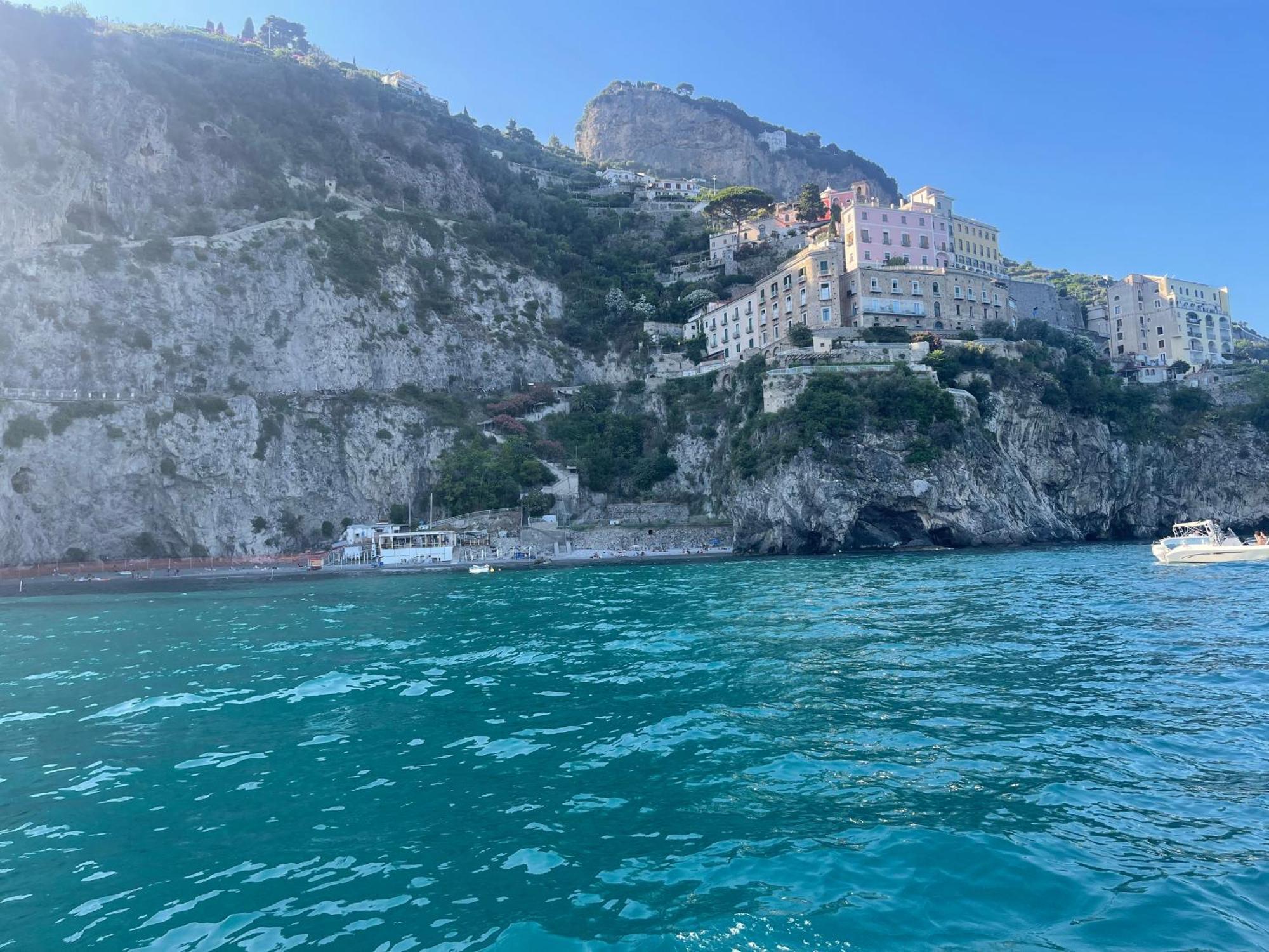 Ravello Suite Экстерьер фото